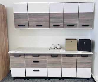 SAVANNA 200 kuchyňská linka    smoked liberty elm/bílý vysoký lesk